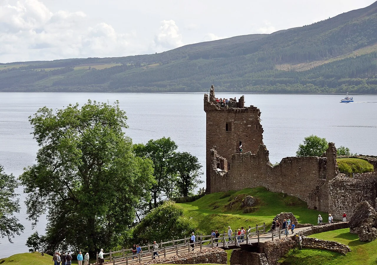 Urquhart Castle nad Loch Ness